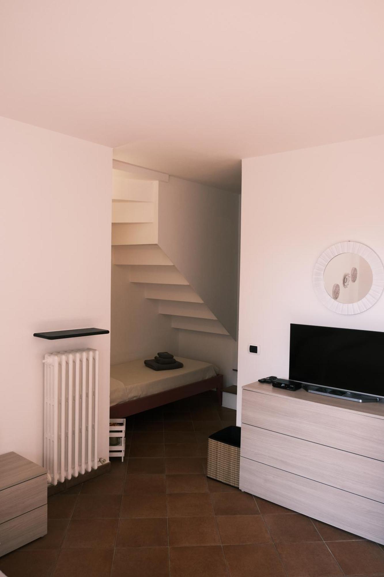 Dolce Casa Da Roby E Andrea By Portofinovacanze San Maurizio di Monte ภายนอก รูปภาพ